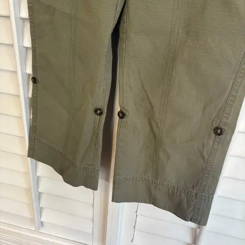 The North Face ‎ Olive Crops Size 4
