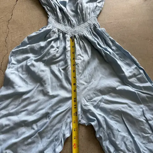 Women's Smocked Off the Shoulder One Piece Jumpsuit / denim light wash / small Blue