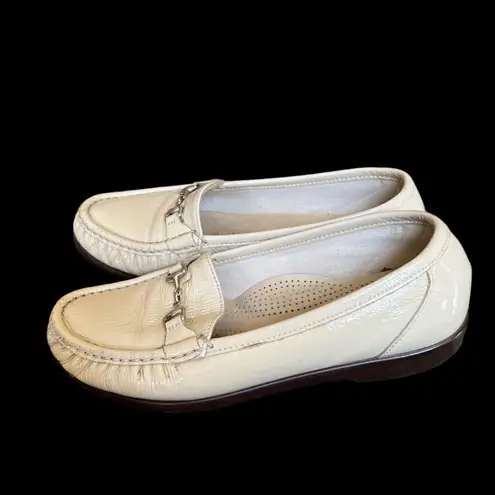 SAS Tripad Comfort cream leather flat loafers women’s size 7