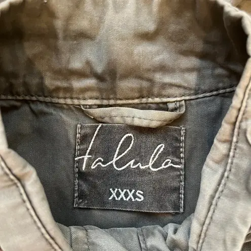 Aritzia Talula Trooper Utility Jacket Olive Army Green Hood Pockets Cinch XXXS