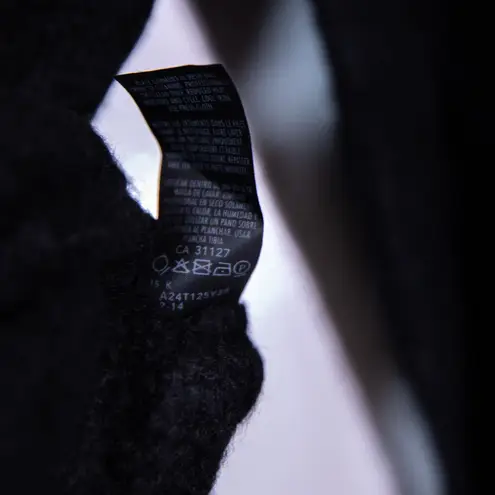 Donna Karan Cashmere Silk Fuzzy Knit V Neck Pullover Sweater Solid Black Small