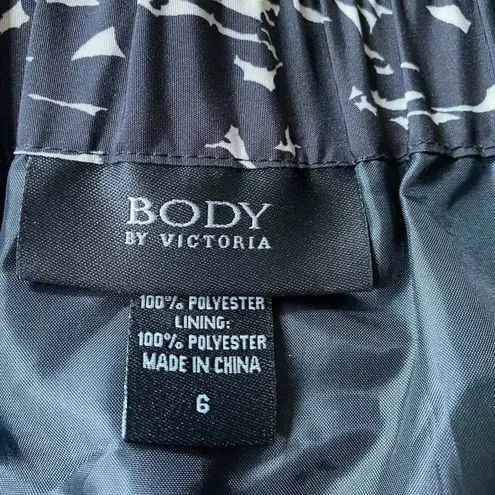 Body by Victoria Modern Minimalist Skirt Womens 6 Black Pockets Lined