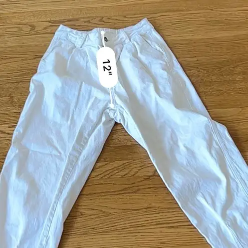 Bershka White Mom Jeans/ Women's White Jeans