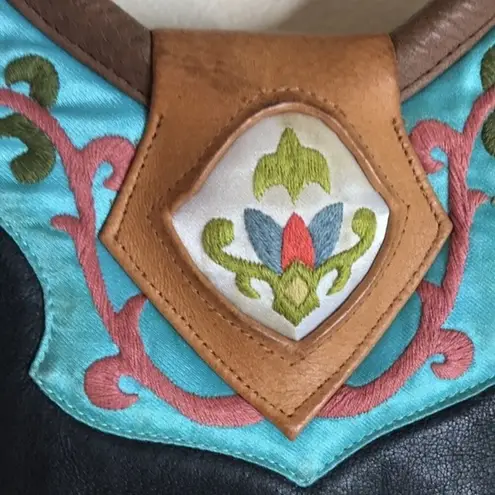 OOVOO silk and leather hand embroidered shoulder bag tote purse