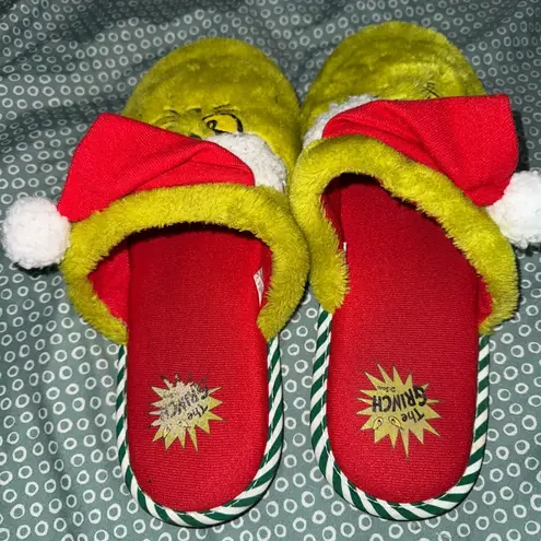 Dr. Seuss Grinch slippers