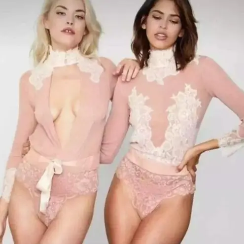 We Are HAH Take Hah Bow Reversible Lacey Bodysuit Cream Pink Women's Size S NWT