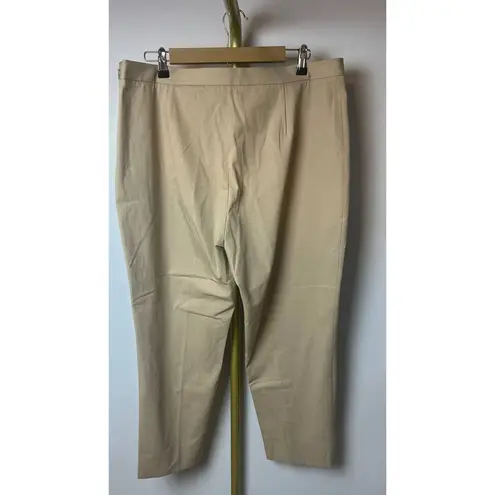 St. John Khaki Crop Pants Women's Sz. 16