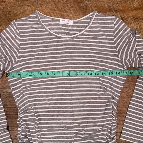 Smallshow Long Sleeve Side Ruched Maternity Tops
Gray Striped Maternity Top Gray Size undefined