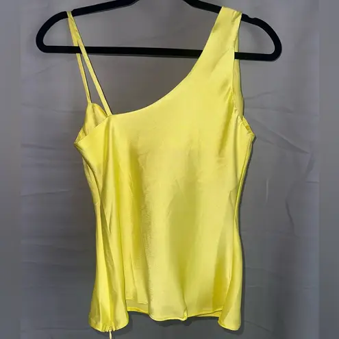 Nasty Gal Supper cute yellow Silk tank top