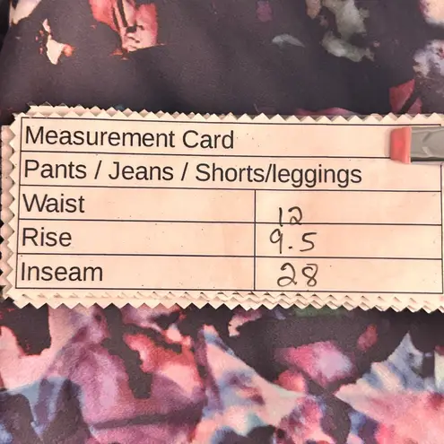 Colorful Leggings Small Floral Abstract Activewear Workout Gym Yogo Pilates Purple