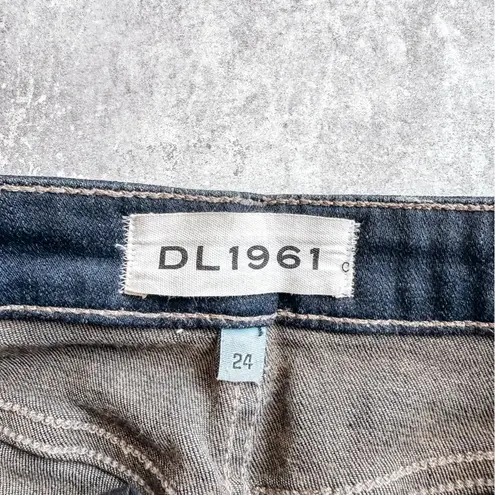 DL1961 Chrissy Trimtone Skinny Alexandra Dark Wash Jean Size 24