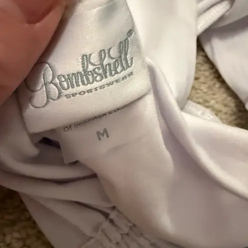 Bombshell sportswear Scrunch Pullover! Cross listed on Mercari!