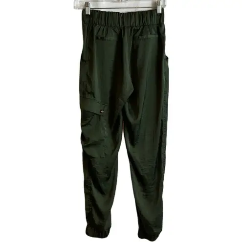 Sweaty Betty  Green Cargo Joggers Size XS