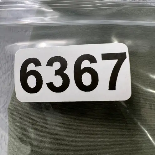 Duluth Trading Women's 12 Cargo Trail Shorts Green Nylon Stretch Outdoor Hiking