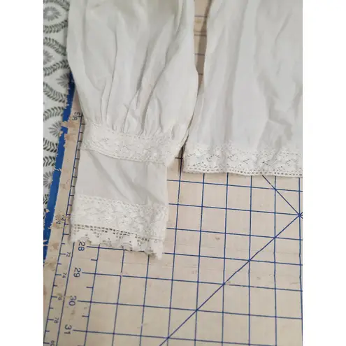 Farm Rio Embroidered Lace Blouse Women's Medium White High Neck Long Sleeve