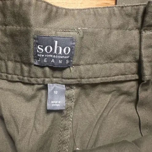 Soho NWT  paper bag waist slim leg khaki green pants 12