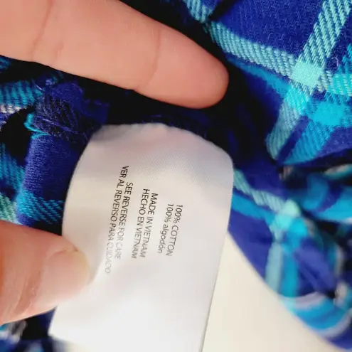 Woolrich  plaid flannel button down size small - Image 7