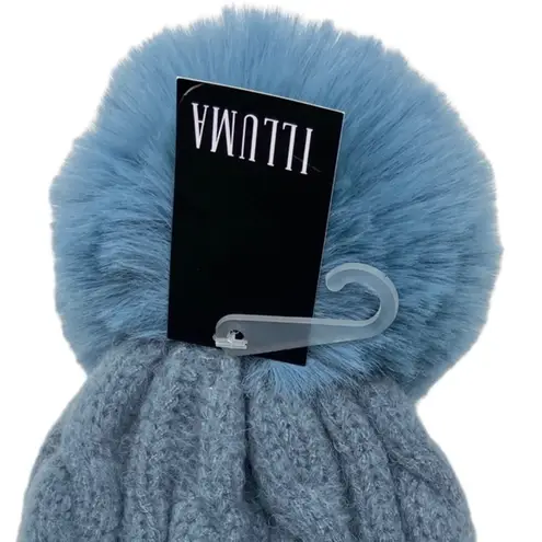 ILLUMA Women’s Blue Cuffed Cable Stitch Faux Fur Pom Pom Beanie Hat NWT