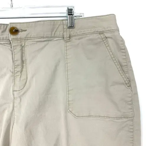 Lane Bryant  Shorts Women's Size 18 Mid-Rise Flat Front Chino Light Khaki Tan