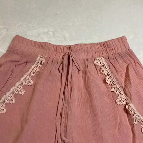 Women's High Rise Pull On Shorts Size X