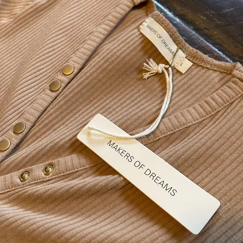 Makers of Dreams Maker of Dreams Ribbed Beige Bodysuit