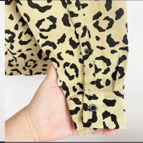 ASOS  Tan Leopard Print Collared Button Down Long Sleeve Blouse Size Medium NEW
