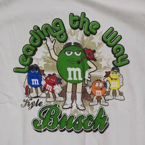Chase Authentics  Kyle Busch Leading The Way M&Ms 2011 Y2K Size Medium - Image 1