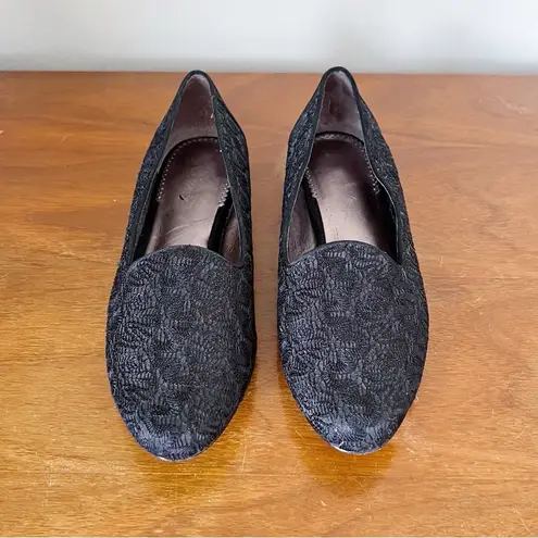 vintage • Trotters 90s black lace loafers flats slip ons smoking slippers Size 8