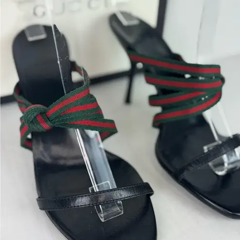 Gucci  Black Red/Green Sandals with Multi-Strap Design Size 38.
