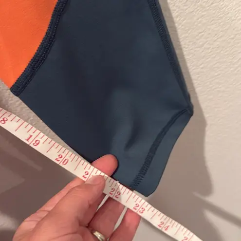 Zyia Active Teal Angle Colorblock Light n Tight 23” leggings Size 8