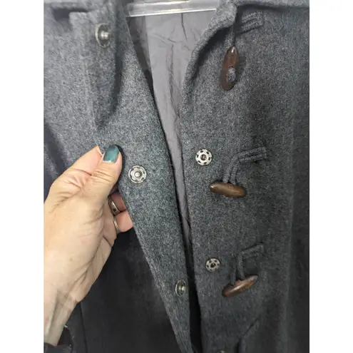 Liz Claiborne  Gray Short Wool Blend Jacket Toggle Wood Buttons Size Large