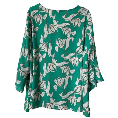 🔵 SALE 3/$25 41 HAWTHORN FLORAL GREEN WHITE VNECK 3/4 BELL SLEEVE BLOUSE TOP 1X