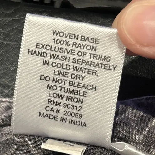 Parsley & Sage Top Womens XL Gray Black Embroidered Shirt Witchy Boho Chambray - Image 3