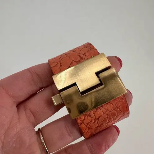 Leighelena Womens Genuine Leather Stingray Wide Jigsaw Cuff Bracelet Orange Tan