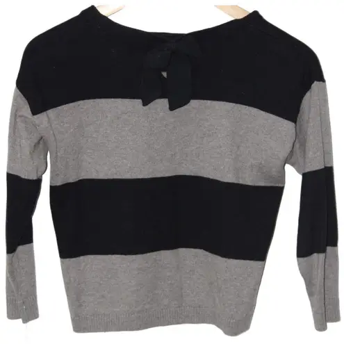 Abercrombie & Fitch  Gray Black Striped Long Sleeve Crew Neck Sweater Top Size XS