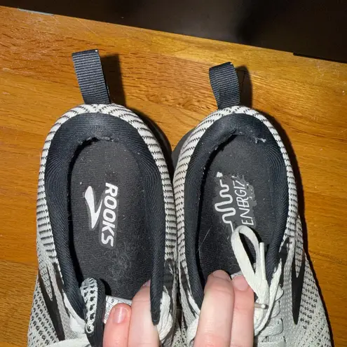 Brooks  revel 5 shoes