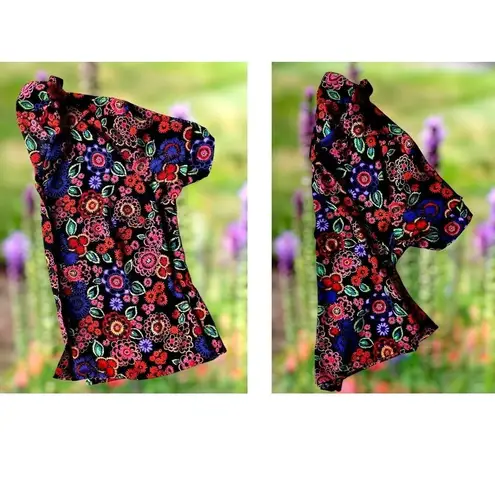 Elementz VTG  Blouse Woman 1X Black Floral Shirt Button Short Sleeves Psychedelic