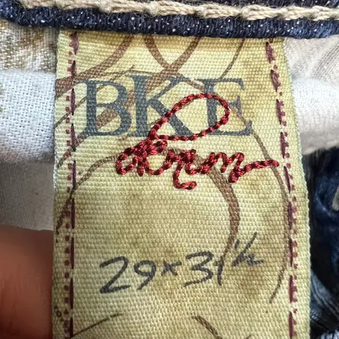 BKE Star Denim Flare Jeans Medium Wash Distressed Back Pockets Sz 29x31.5