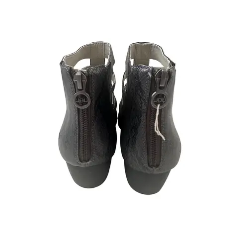 Jambu Gray Snake Print Memory Foam Comfort Zip Up Shoes Size 9.5