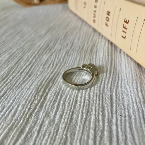 American Vintage Vintage Silver Three Stone Promise Ring “Sonnet” Round Engagement Classic Femme Jewelry