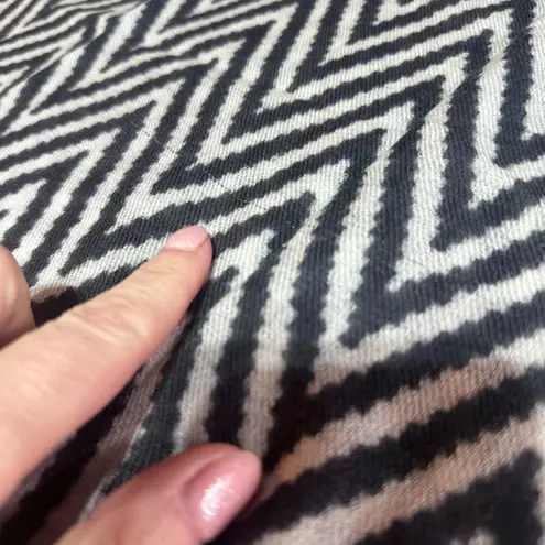 100% Merino Wool Scarf Black White Orange Chevron Print Made in Kashmir India