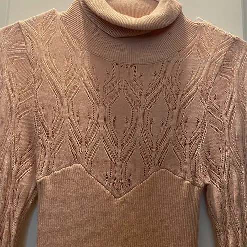 Venus  Light Knit Turtle Neck Size S