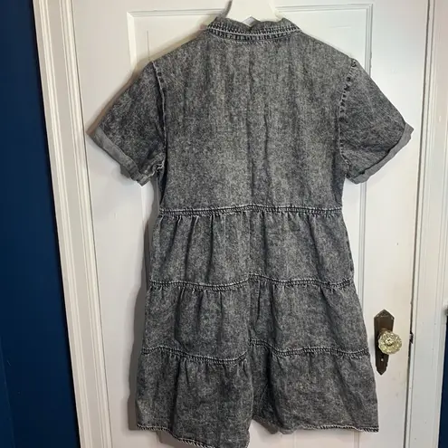 Charcoal Gray Black Acid Wash Button