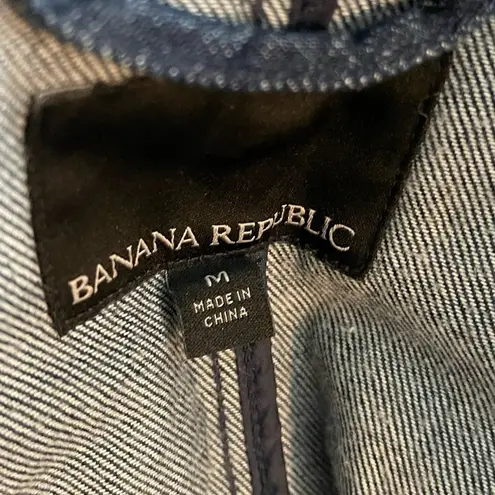 Banana Republic 