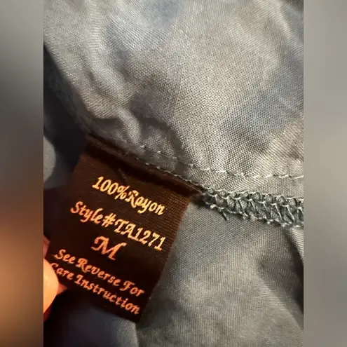 Mine turquoise sleeveless button up tie front size M Size M