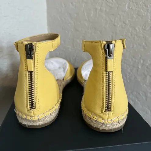 Eileen Fisher  Lala Espadrille Leather Flat Closed Toe Sandal, Size 8, Yellow NWT