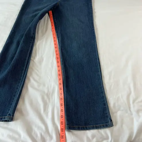 Gloria Vanderbilt Women's Amanda Jeans 10 Medium Wash Straight Leg