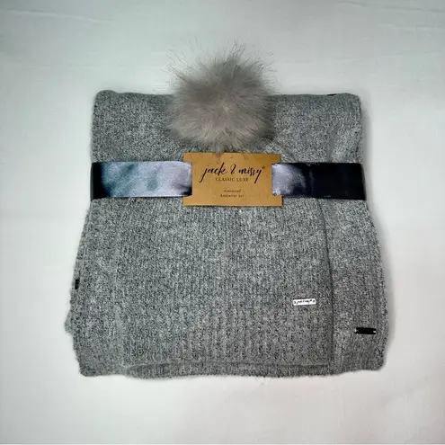 Jack & Missy Classic Luxe Knitwear Pom Beanie Winter Hat & Scarf Gift Set NWT Gray