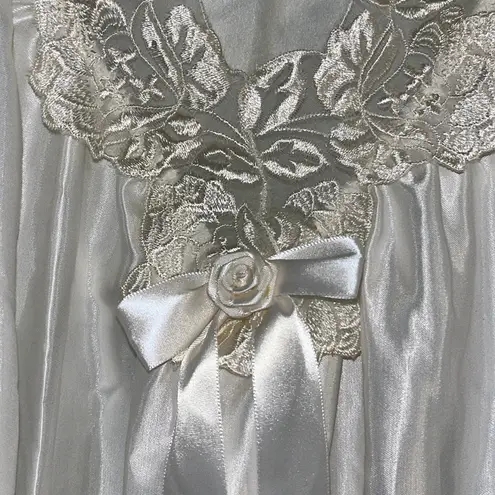 Vintage Komar Embroidered Floral Gown Wedding Honeymoon Size XL