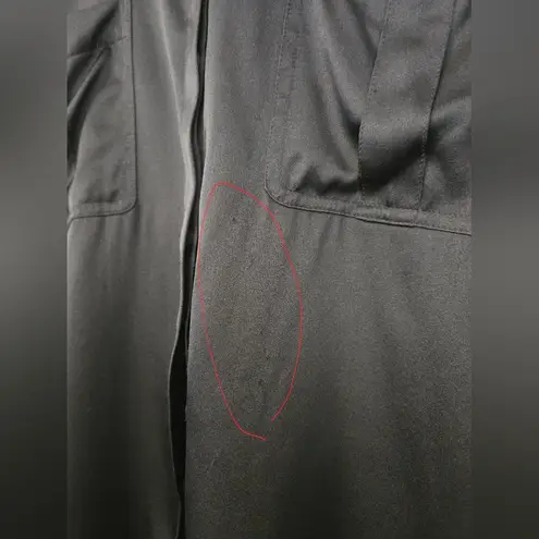 UNTUCKit Carlina Silk Button